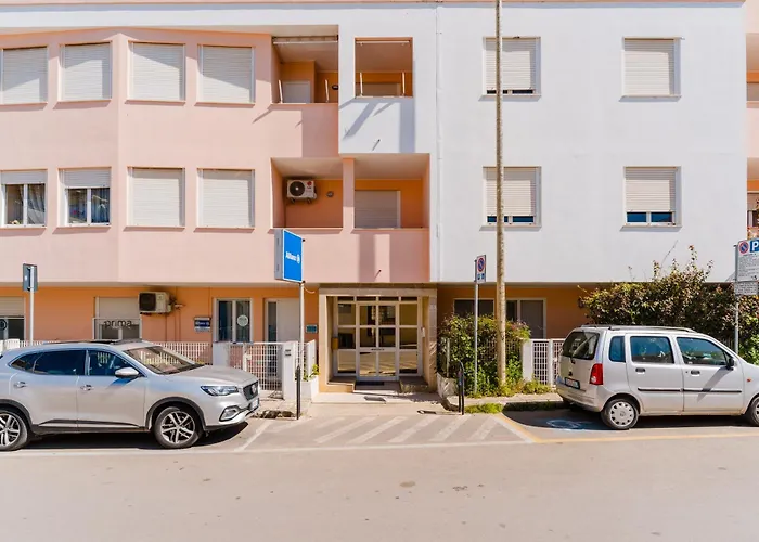 Valentina A 5 Posti *